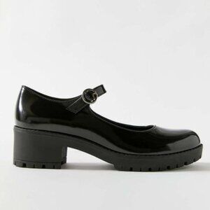 URBAN OUTFITTERS MARY JANE'S